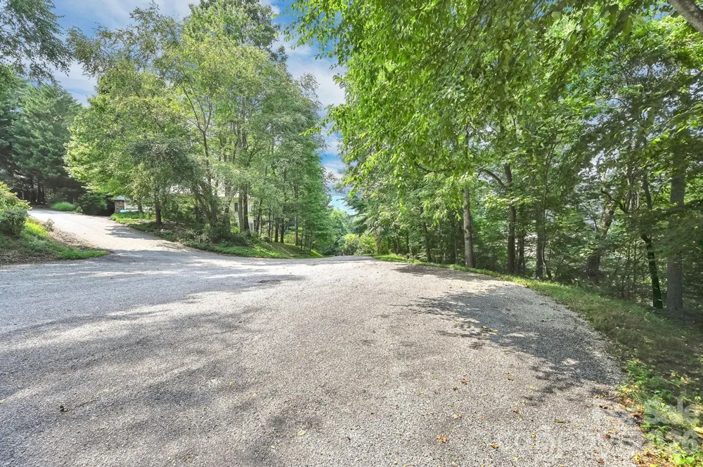 85 Shinnecock Drive #7 Mills River, NC 28759