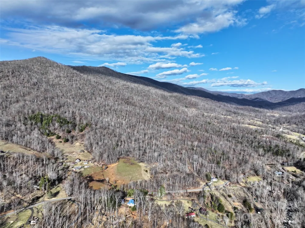 0000 Fork Mountain Road Bakersville, NC 28705