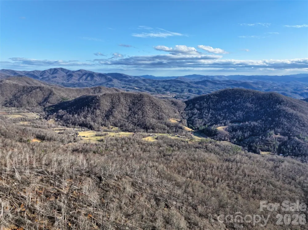 0000 Fork Mountain Road Bakersville, NC 28705