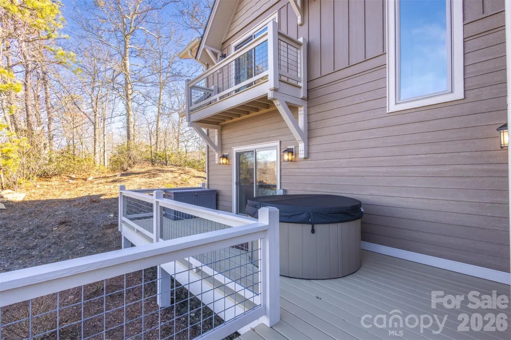 346 Birdymay Drive Tuckasegee, NC 28783