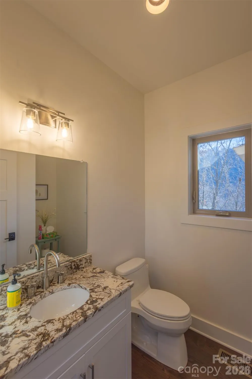 346 Birdymay Drive Tuckasegee, NC 28783