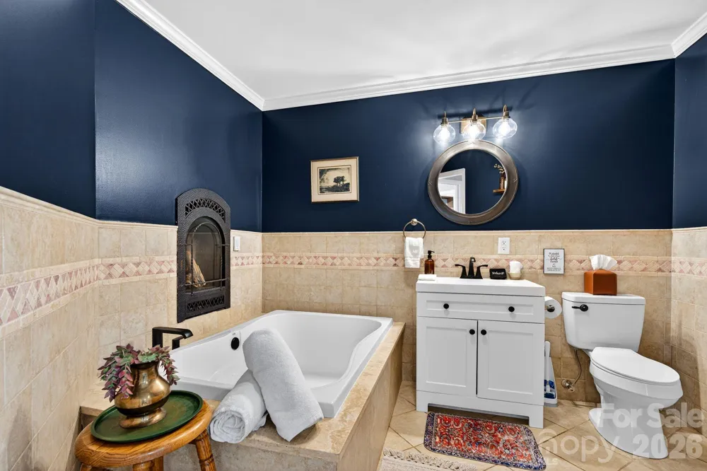 99 Margaret Drive Leicester, NC 28748