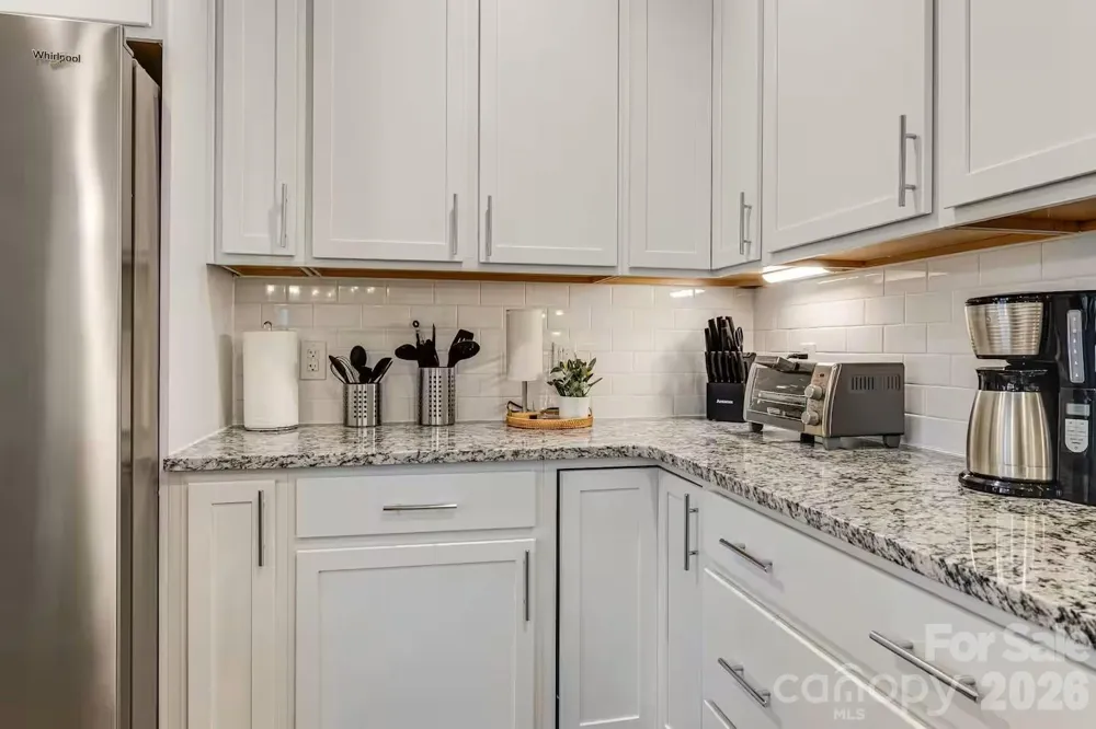 170 Cascade Ridge Road Fairview, NC 28730