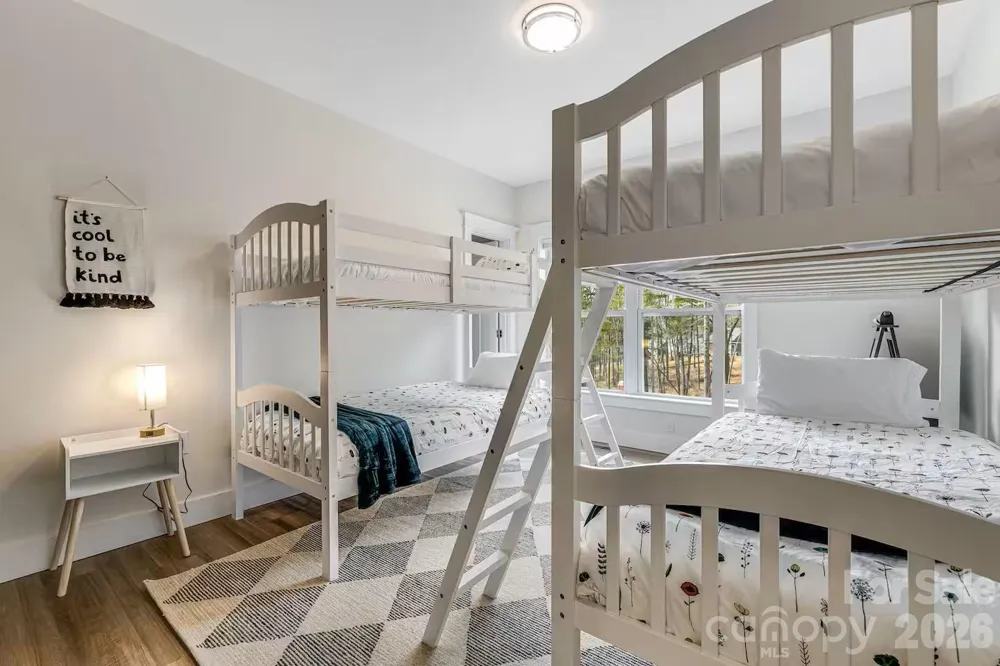 170 Cascade Ridge Road Fairview, NC 28730