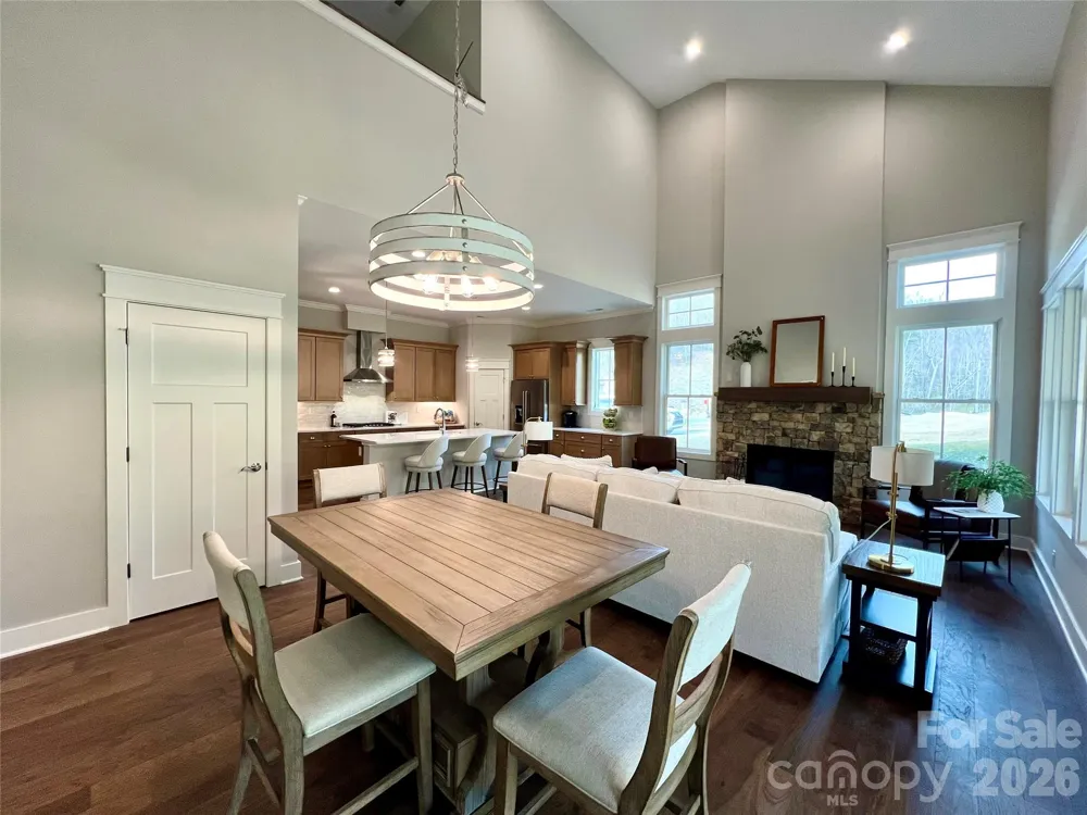 105 Chimney Chase Trail Hendersonville, NC 28739
