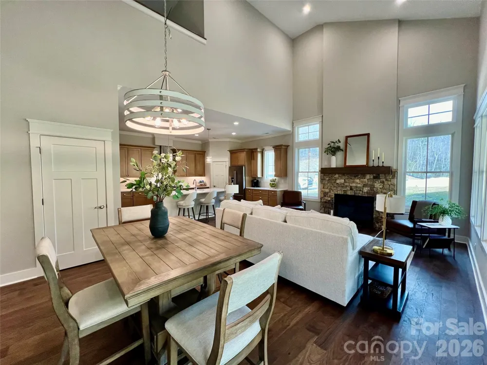 105 Chimney Chase Trail Hendersonville, NC 28739