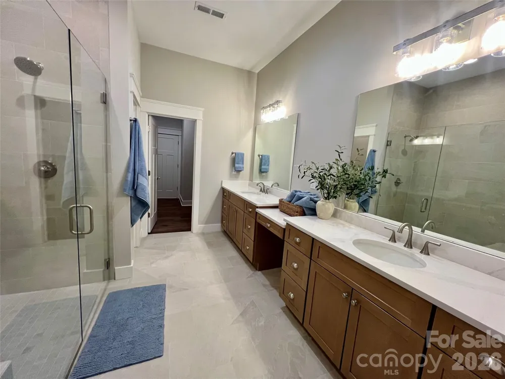 105 Chimney Chase Trail Hendersonville, NC 28739