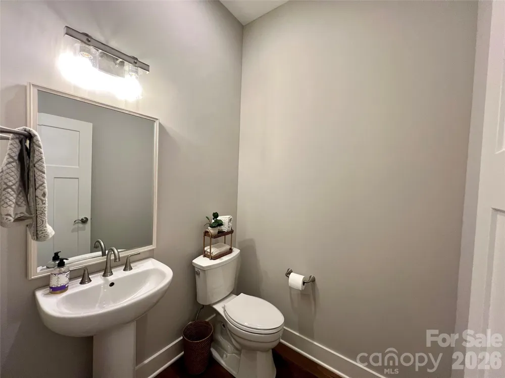 105 Chimney Chase Trail Hendersonville, NC 28739