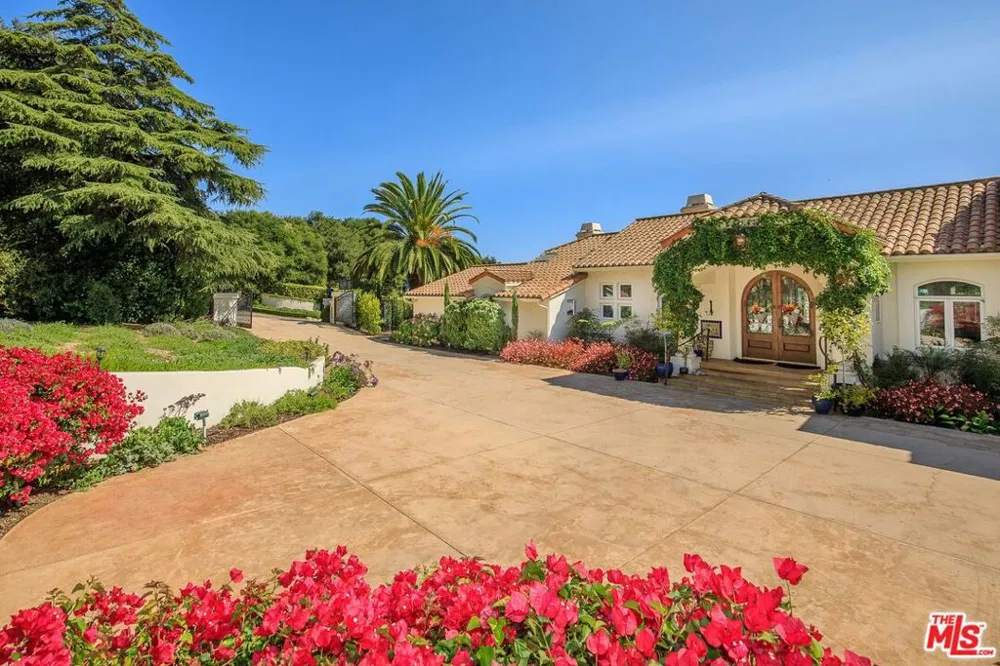 1601 Alisa Estate Santa Barbara, CA 93110