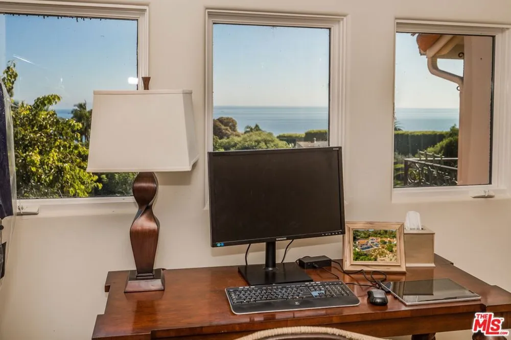 1601 Alisa Estate Santa Barbara, CA 93110