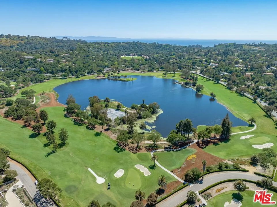 1601 Alisa Estate Santa Barbara, CA 93110