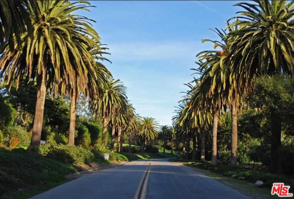 1601 Alisa Estate Santa Barbara, CA 93110