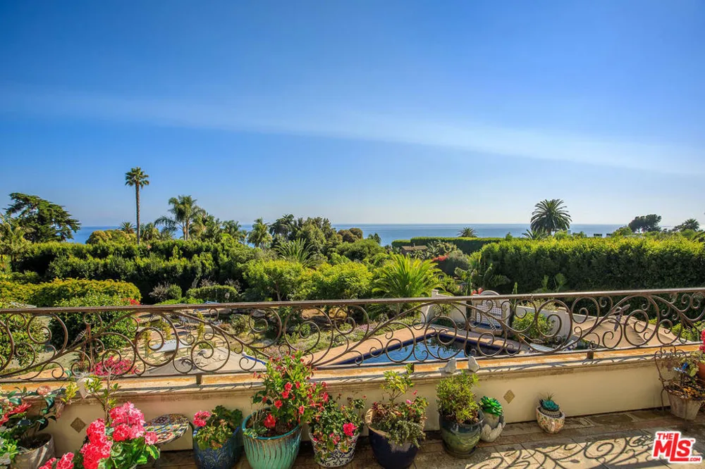 1601 Alisa Estate Santa Barbara, CA 93110