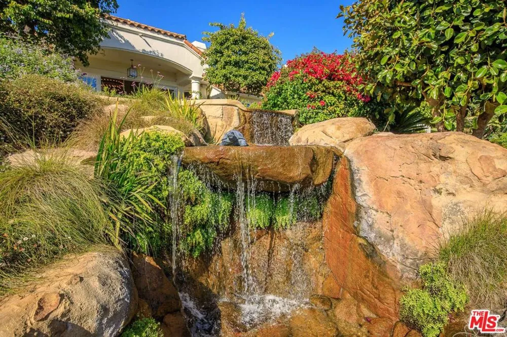 1601 Alisa Estate Santa Barbara, CA 93110