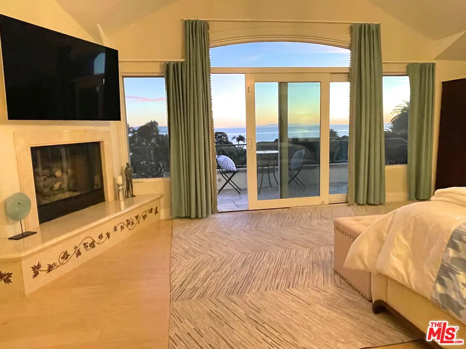 1601 Alisa Estate Santa Barbara, CA 93110
