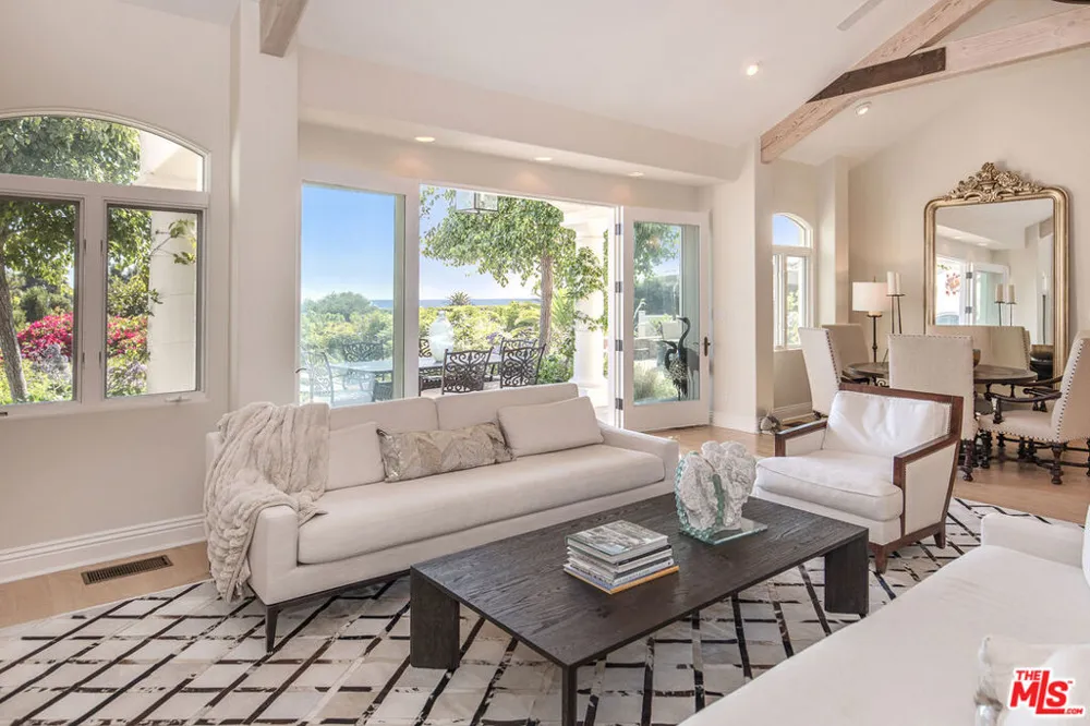 1601 Alisa Estate Santa Barbara, CA 93110