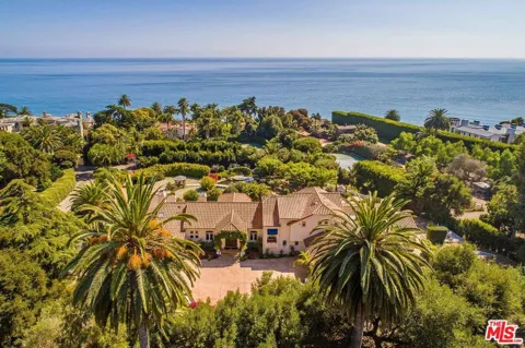 1601 Alisa Estate
