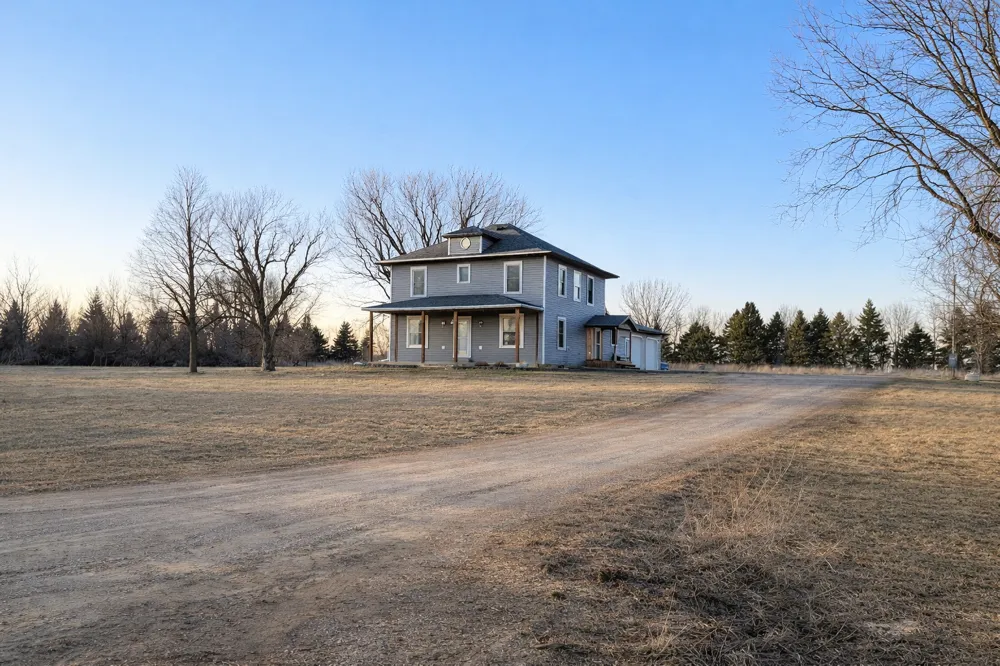 31318 830th Street Brewster, MN 56119