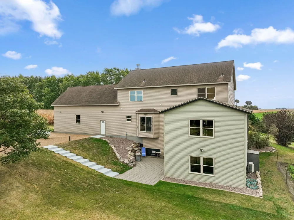 12470 W 270th Street Belle Plaine, MN 56011