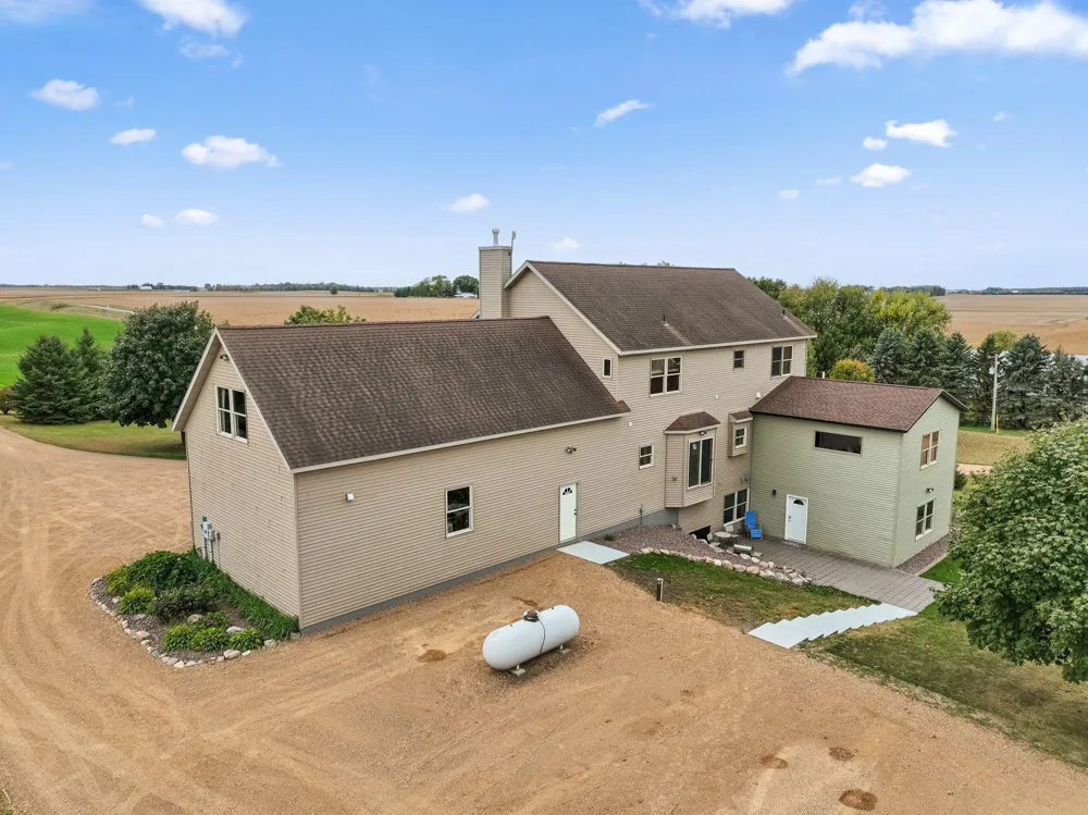 12470 W 270th Street Belle Plaine, MN 56011