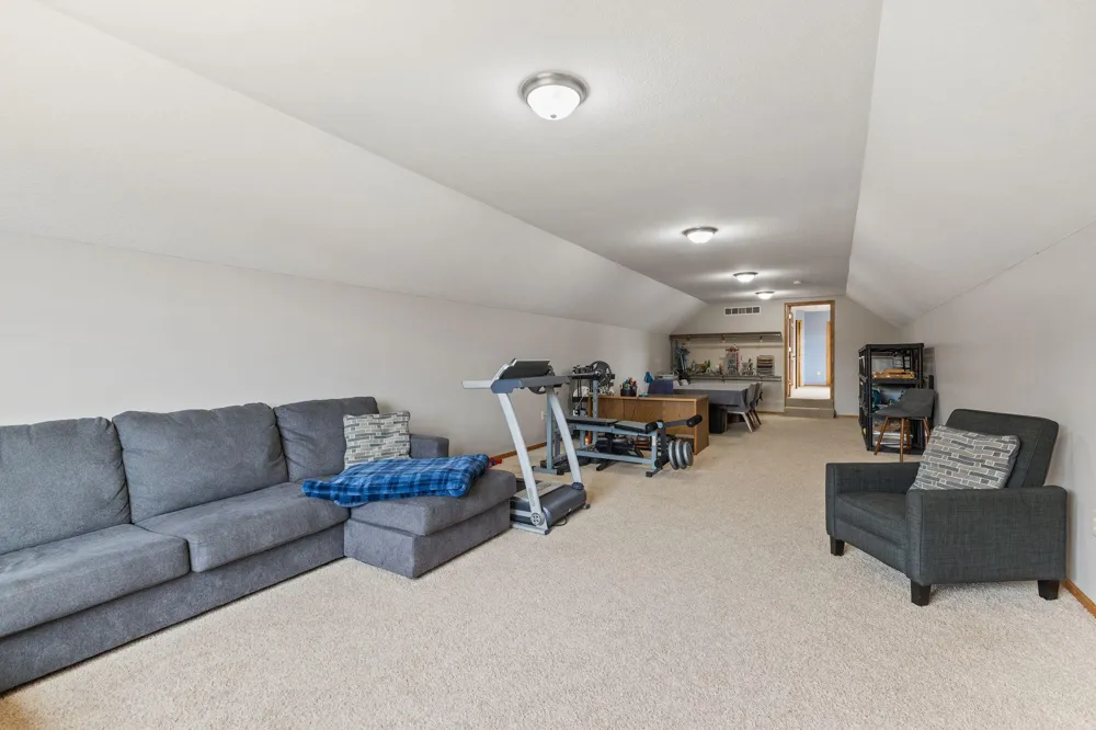 12470 W 270th Street Belle Plaine, MN 56011