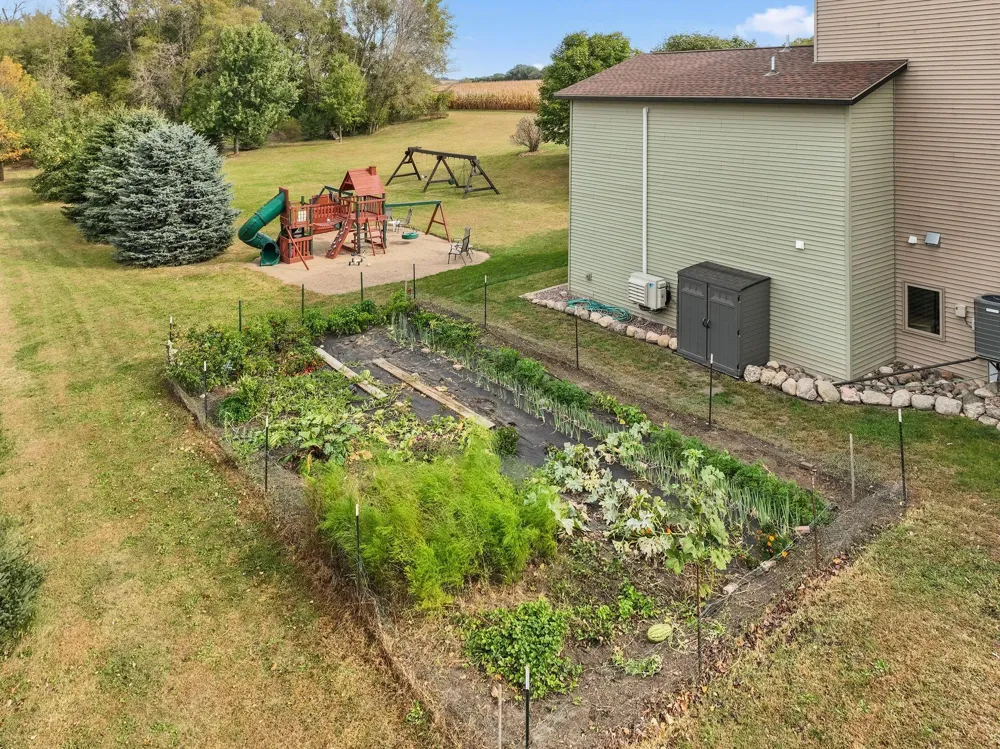 12470 W 270th Street Belle Plaine, MN 56011
