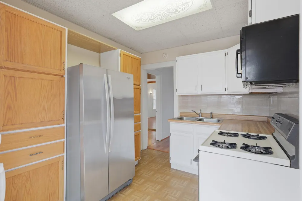 2418 Ridge Road Highland, IN 46322