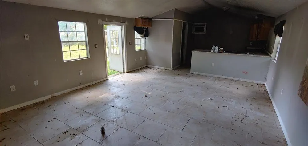 80 Jimmie Lane Shepherd, TX 77371