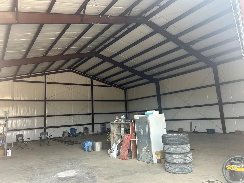 18074 Hill Road Cleveland, TX 77328