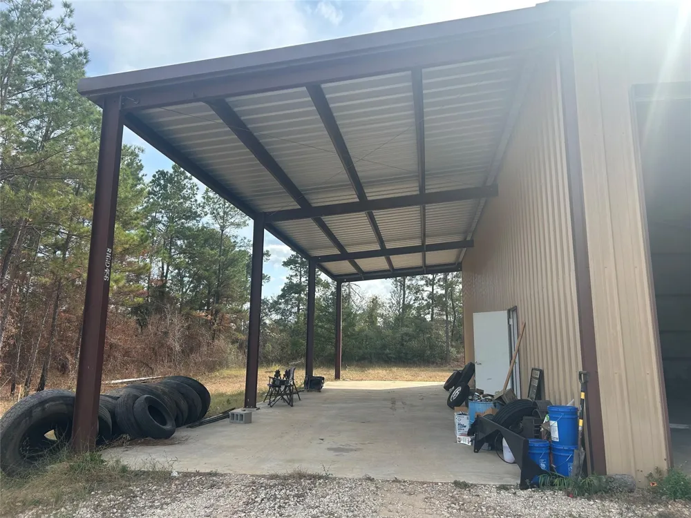18074 Hill Road Cleveland, TX 77328