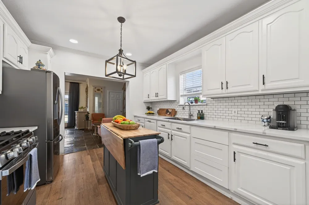 607 Bethpage Avenue Dallas, TX 75217