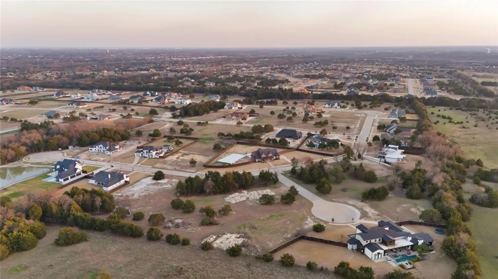 4221 Azalea Way Midlothian, TX 76065
