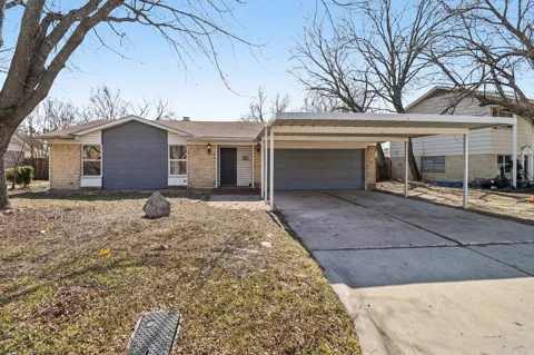 245 Straw Road