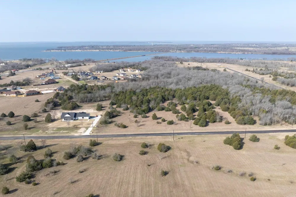 54 Vintage Shores Drive East Tawakoni, TX 75472