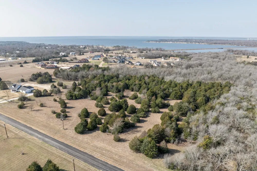 54 Vintage Shores Drive East Tawakoni, TX 75472