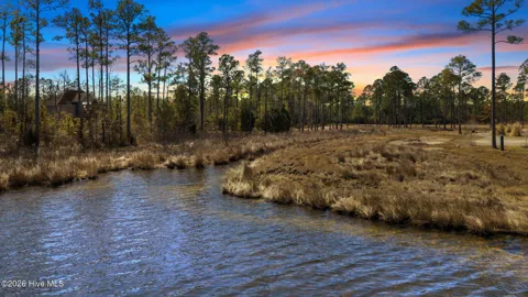 103 Inverness Point