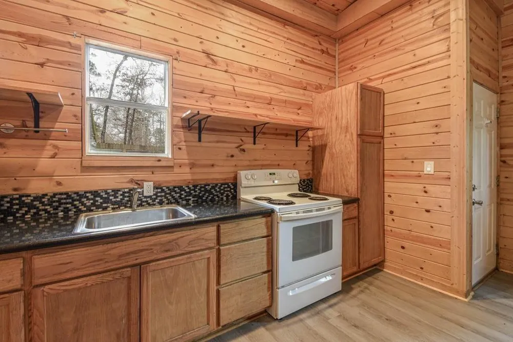 20011 Parkway Lane #B Montgomery, TX 77356