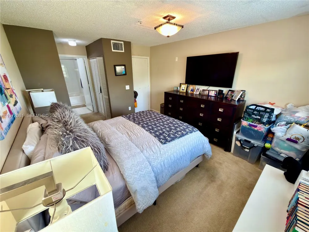 4848 State Road 7 #4303 Coconut Creek, FL 33073