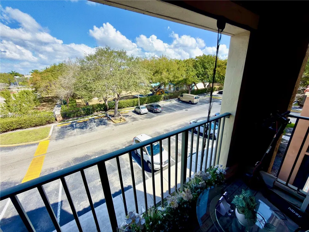 4848 State Road 7 #4303 Coconut Creek, FL 33073
