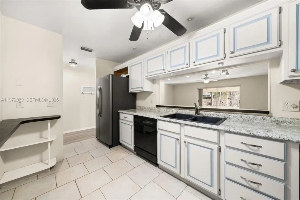 1273 Woodbury Avenue Sebring, FL 33875