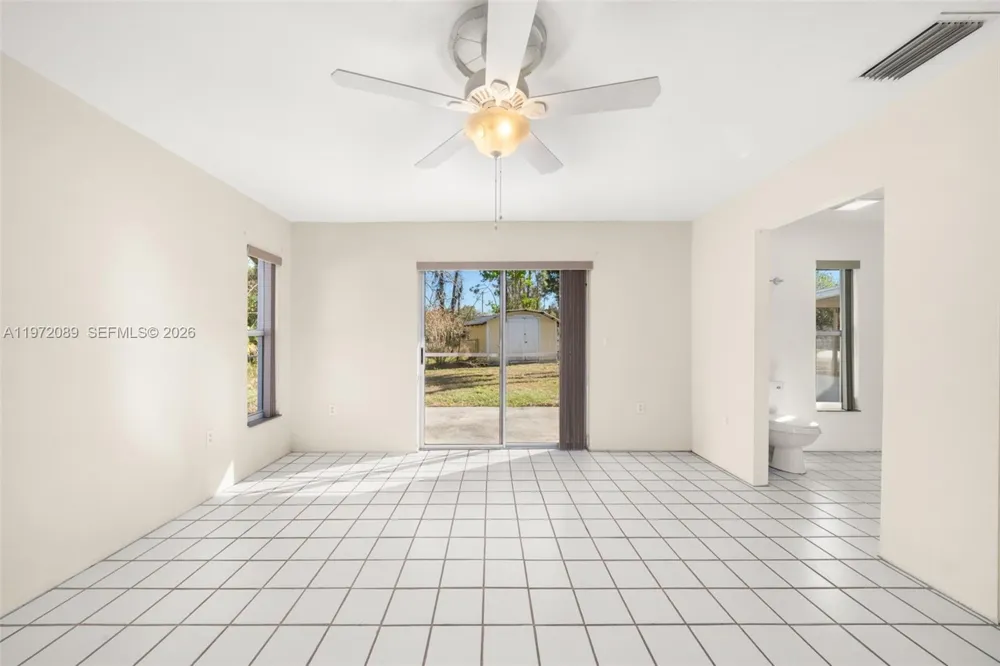 1273 Woodbury Avenue Sebring, FL 33875
