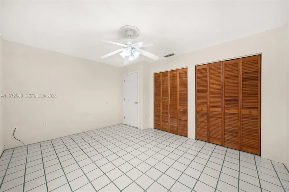 1273 Woodbury Avenue Sebring, FL 33875
