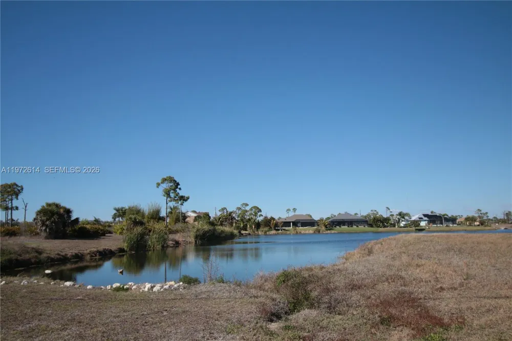 26 HARNESS Other City - In The State Of Florida, FL 33946