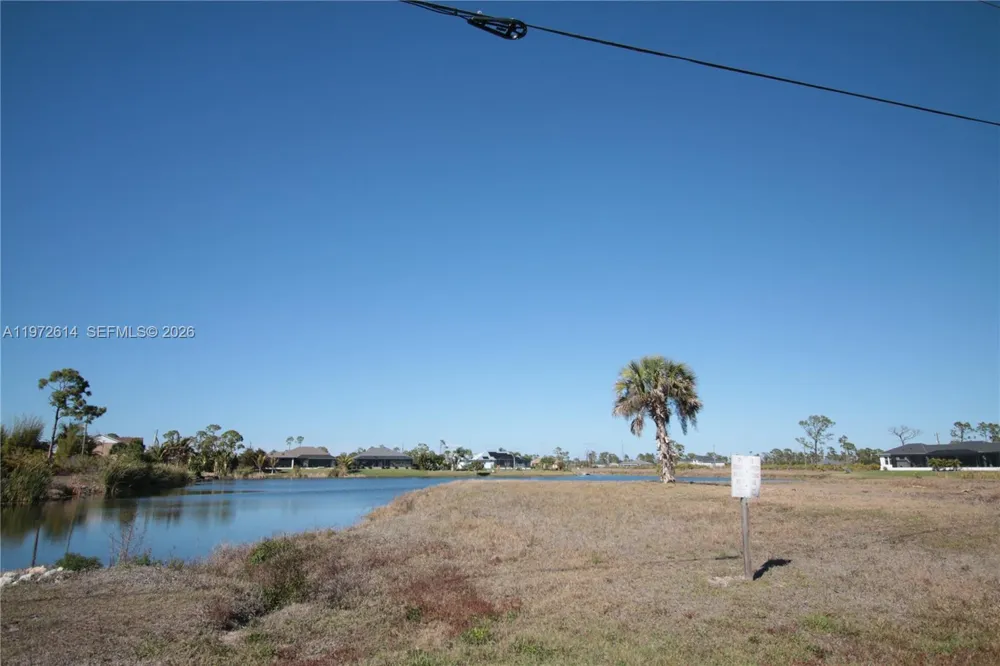 26 HARNESS Other City - In The State Of Florida, FL 33946
