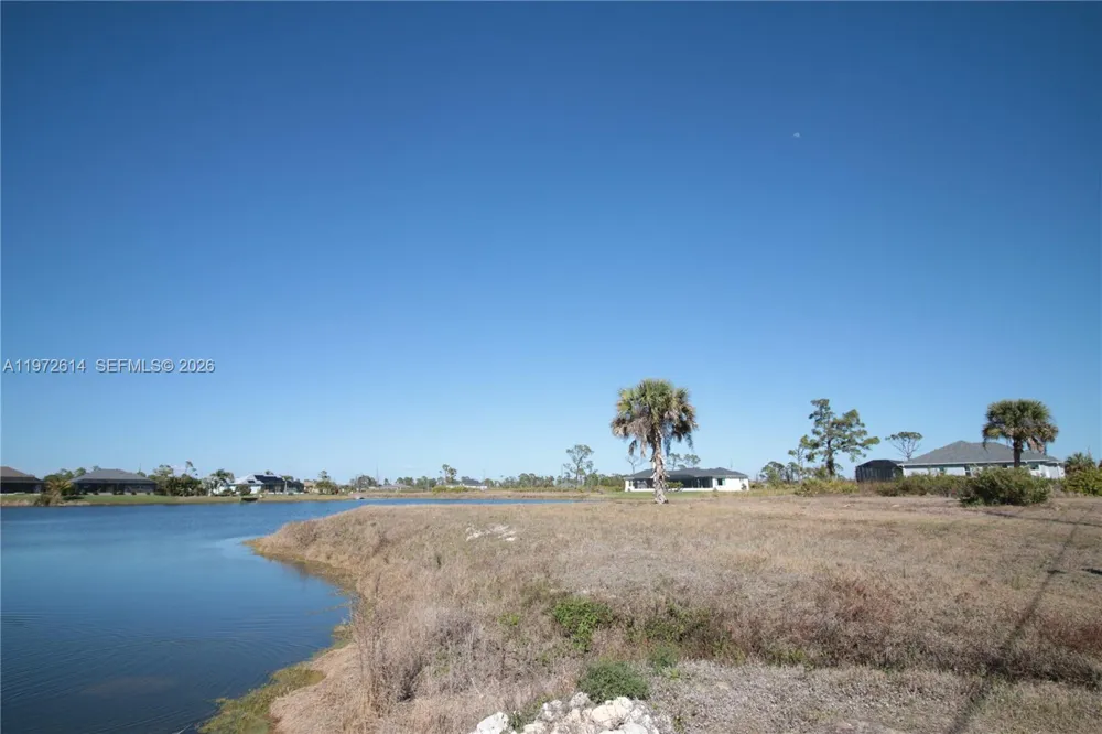 26 HARNESS Other City - In The State Of Florida, FL 33946