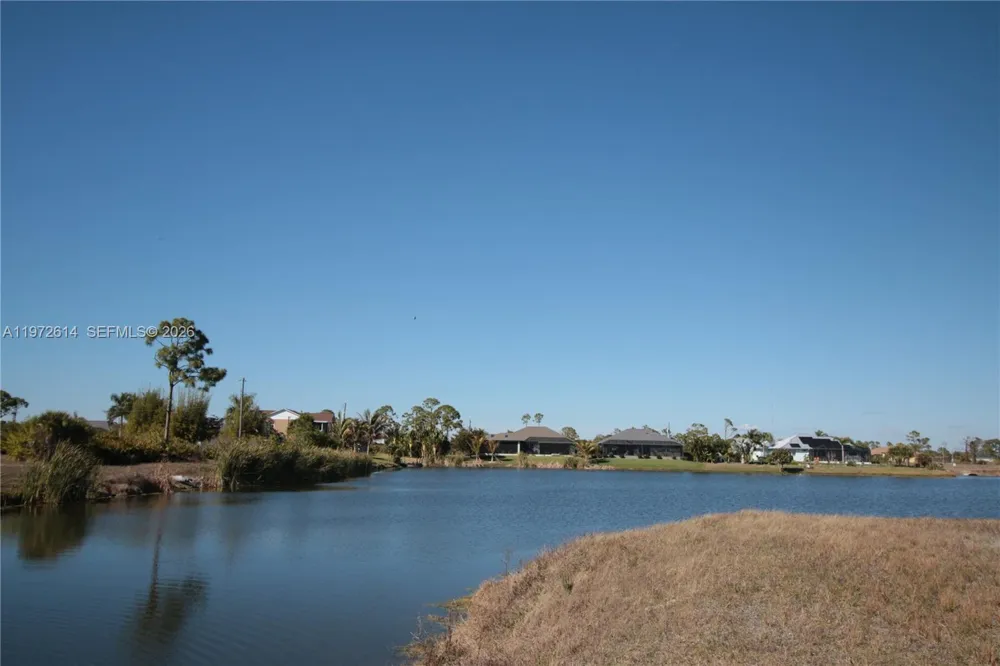 26 HARNESS Other City - In The State Of Florida, FL 33946