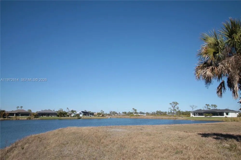 26 HARNESS Other City - In The State Of Florida, FL 33946