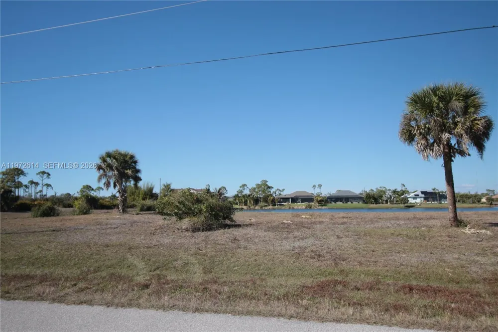 26 HARNESS Other City - In The State Of Florida, FL 33946