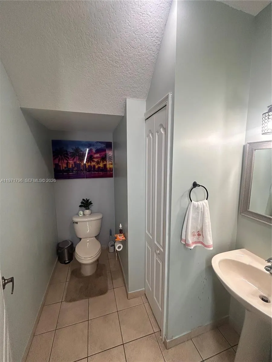 13950 SW 276th St Homestead, FL 33032