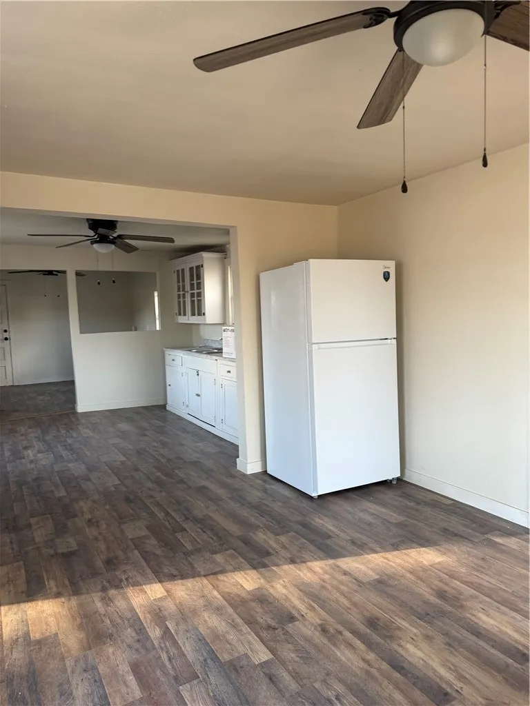 603 E Mesquite Street Benavides, TX 78341